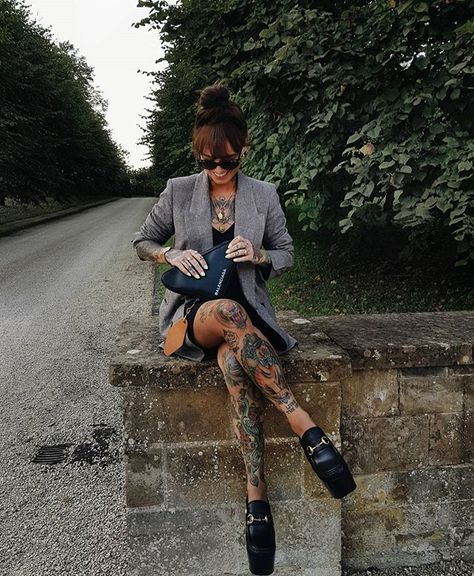 Slip Dress Blazer, Rocker Chic Style, Balenciaga Sunglasses, Dress Blazer, Tattoed Girls, Fashion Fail, Tattoo Life, Edgy Outfits, Dark Fashion