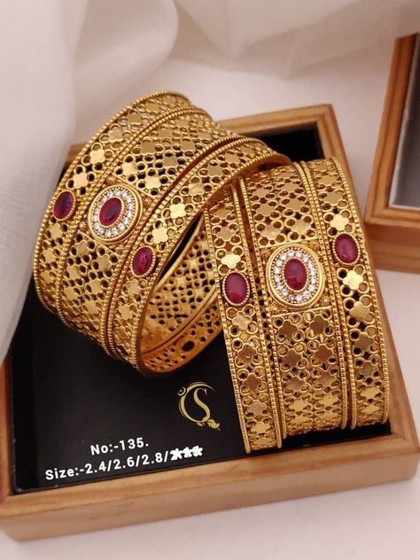 To buy whatsapp 9335835609 #kada #bangle #goldbangle #rajwadikada Silver Jewellery Design, Fashion Jewelry Necklaces Gold, Ballet Hairstyles, Dubai Gold Jewelry, Wedding Bangles, Bracelets With Charms, Latest Indian Jewellery, Wedding Jewelry Sets Bridal Jewellery, Cotton Saree Blouse Designs