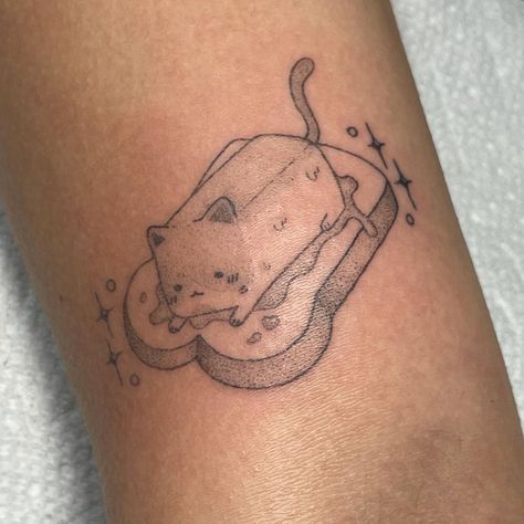 Toast Tattoo Cute, Loaf Of Bread Tattoo, Toast Tattoo, Skin Art, Tattoo Stencils, Loaf Bread, Body Art, Toast, Butter