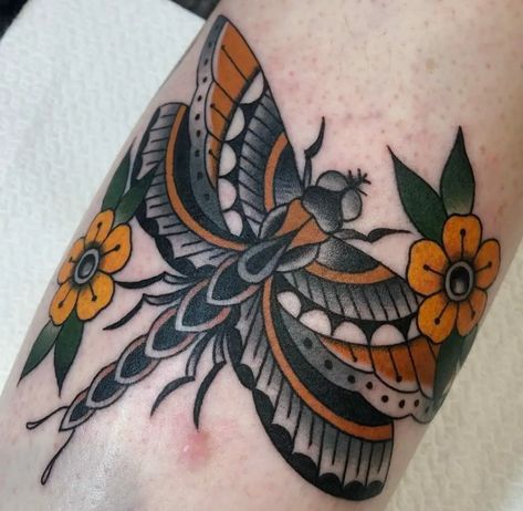 Delicate Dragonfly Tattoo, Dragonfly Tattoo Ideas, Whimsical Tattoos, Traditional Tattoo Inspiration, Hyper Realistic Tattoo, Dragonfly Tattoo Design, Tattoo Process, Insect Tattoo, Bug Tattoo