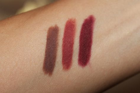 RIMMEL 1000 KISSES LIP LINERS; CAPPUCCINO, SPICE, BLACK TULIP. Primark Lip Liner, Spice Lip Liner, Rimmel Brownie Pie Lip Liner, Rimmel Lip Liner Cappuccino, Rimmel Eyeliner, Lipstick Sale, Rimmel London Eyeliner, Budget Beauty, Black Tulips