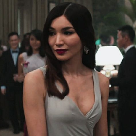 crazy rich asians • astrid leong • gemma chan Astrid Leong Outfits, Astrid Leong Aesthetic, Rachel Chu Crazy Rich Asians Outfits, Asian Rich Aesthetic, Gemma Chan Aesthetic, Astrid Crazy Rich Asians Aesthetic, Asian Actresses, Rich Asian Girl Aesthetic, Astrid Leong Crazy Rich Asians