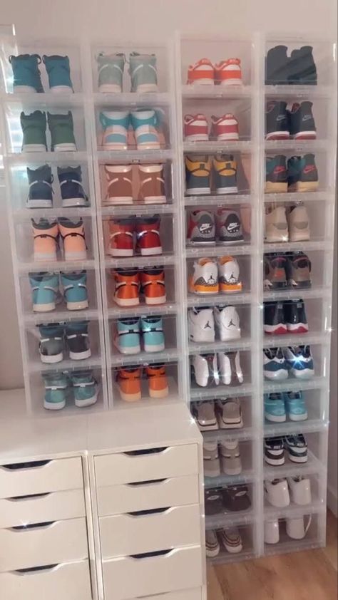 Sneakerhead Bedroom, Sneaker Room, 2022 Kitchen, Sneaker Closet, Sneakerhead Room, Mani Nails, Shoe Room, Shoe Wall, Jordan Shoes Girls