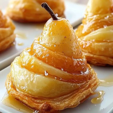 Honeyed Pear Pastries Stuffed Pears In Puff Pastry, Pear Puff Pastry Dessert, Pear Pastry, Candied Pears, Pear Jelly Recipes, Stuffed Pears, Caramel Pears, Puff Pastry Desserts, Dessert Presentation