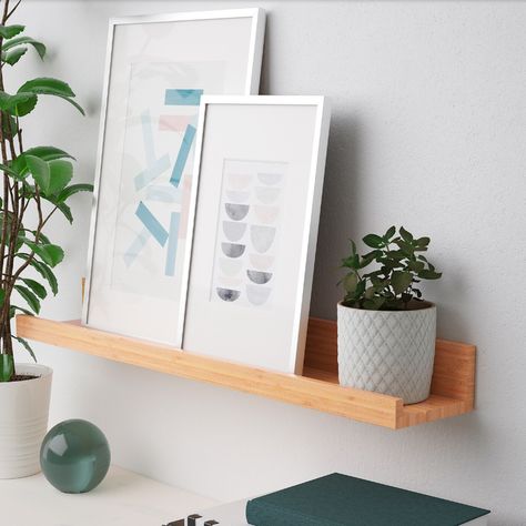 A small shelf, so you can display all your favourite photos, art prints, and small knickknacks on your walls. The ledge is shallow enough to keep your pictures at the perfect angle, but it's also large enough to fit small plants or dishes, too. Mosslanda Picture Ledge, Record Display Shelf, Picture Ledge Shelf, Wand Organizer, Shelf Hooks, Ledge Shelf, Record Display, Spice Shelf, Picture Shelves