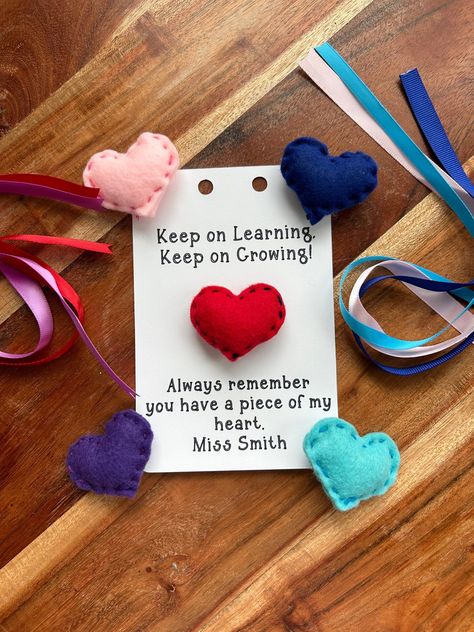 Pocket Hug | Pocket Hearts | End of year Teacher Gift to Students | teacher to student gift | Student gift #TeacherGifts #Appreciation #GiftIdeas #ThankYou #teachergiftsendofyear, https://medium.com/p/b2d6edb42b26 Gift From Teacher To Student End Of Year, Farewell Gift For Students From Teacher, Goodbye Gifts For Kindergarten Students, Student Gifts From Student Teacher Goodbye, Teacher Gifts To Students End Of Year, Student Goodbye Gifts, Student Graduation Gifts From Teacher, Gifts For 1st Grade Students, Teacher Goodbye Gifts For Students