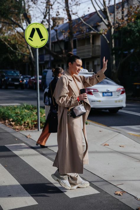 The best street style moments from Afterpay Australian Fashion Week day 2 - Vogue Australia Australian Fashion Week, Australia Fashion, Vogue Australia, The Best Street Style, Best Street Style, 2024 Vision, Cool Street Fashion, Australian Fashion, Street Fashion