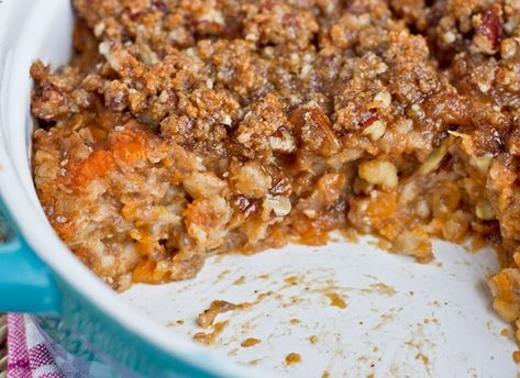 Oatmeal Breakfast Casserole, Sweet Potato Oatmeal, Oatmeal Casserole, Oatmeal Muffin Recipes, Marshmallow Topping, Sweet Potato Dishes, Vegan Sweet Potato, Oatmeal Breakfast, Toasted Marshmallow