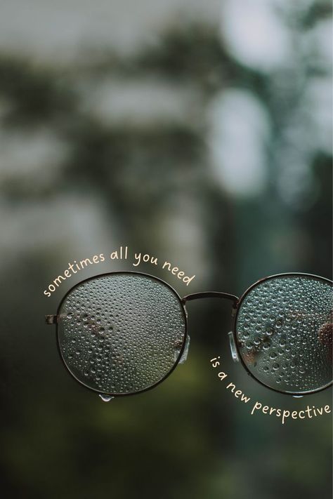 Glasses Wallpaper, Rain Wallpapers, Perspective Photography, Drops Of Water, Creative Photography Techniques, Cute Photography, Rain Photography, Photography Wallpaper, Photography Techniques