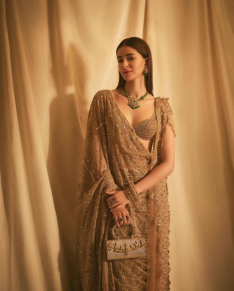 Tarun Tahiliani Saree, Golden Saree, Ananya Pandey, Ananya Panday, Web Stories, Bridesmaid Saree, Fancy Sarees Party Wear, Tarun Tahiliani, Saree Trends