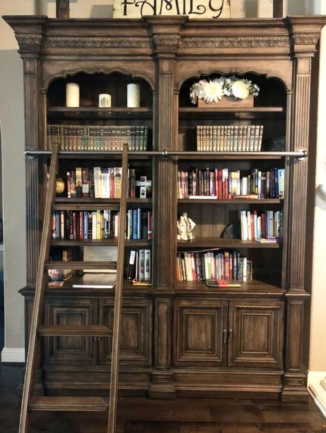 Vintage Book Shelves, Ornate Bookshelf, Fancy Bookshelf, Bookshelf Classic, 1930 Furniture, Victorian Bookshelf, Vintage Book Case, Bookcase Art, Bookshelves Vintage