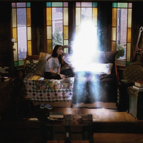 charmed icon. the power of three. orbs. whitelighter. Whitelighter Aesthetic, Charmed Aesthetic, Charmed Fashion Tv Show, Charmed Aesthetic Tv Show, Charmed Behind The Scenes, Charmed Tv Show 2018, Charmed Tv Show, Under The Moon, Practical Magic