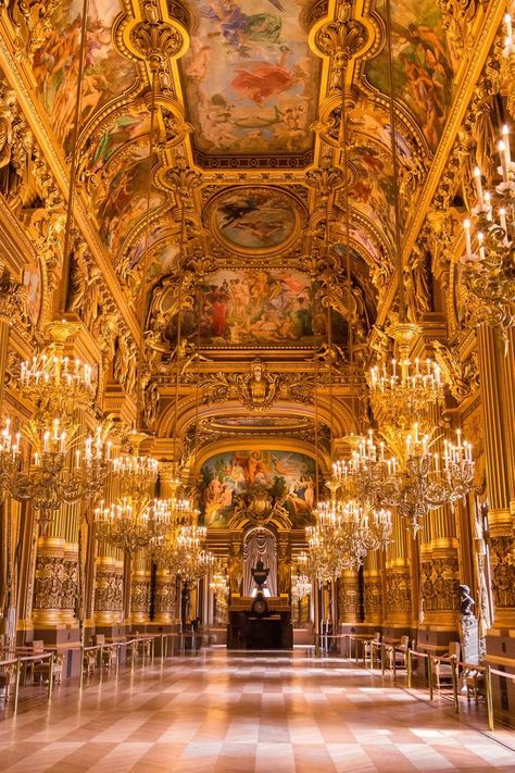 Opera Garnier Paris, Opera Paris, Architecture Cool, Paris Opera House, Enjoy Your Trip, Chateau Versailles, Palace Interior, Castle Aesthetic, Castles Interior