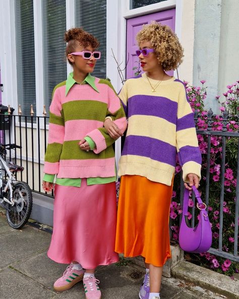 Some dopamine fall inspo for you this dreary Saturday morning 🌈 #dopaminedressing #fallfashion #fallinspo #colorfulfashion #colourfuloutfits #colorfulwardrobe #autumnoutfitideas Maximalist Outfits, Colourful Fashion, Colorful Wardrobe, Dopamine Dressing, Fall Inspo, Afro Punk, Fashion Fits, Saturday Morning, Colourful Outfits