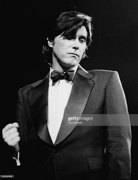 News Photo : Singer Bryan Ferry, performing live onstage at... Brian Ferry, Garage Punk, Bryan Ferry, Roxy Music, We Will Rock You, I'm With The Band, Music Photo, Pop Rock, Music Legends