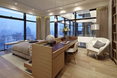 Luxury-chic urban penthouse with connection to nature Modern Penthouse, Penthouse Design, Modern Apartment Design, Interior Design Per La Casa, Hotel Suite, Shenzhen China, Mexican Decor, Divine Design, Design Del Prodotto