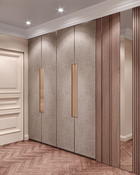 Latest Wardrobe Designs, Wardrobe Laminate Design, Almirah Designs, Closet Design Layout, Modern Cupboard Design, Wardrobe Door Designs, Luxury Wardrobe, Bedroom Interior Design Luxury, Luxury Closets Design