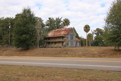 True Florida Cracker!! | Black.Doll | Flickr Cracker House Plans, Florida Cracker House Plans, Florida Cracker House, Home And Family Crafts, Retro Florida, Abandoned Plantations, Florida Cracker, Cracker House, Florida History