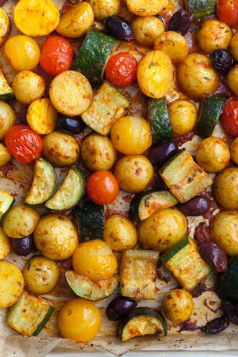 Oven Roasted Cherry Tomatoes And Zucchini, Mediterranean Roasted Vegetables, Oven Roasted Cherry Tomatoes, Zucchini In The Oven, Roasted Mediterranean Vegetables, Easy Roasted Vegetables, Zucchini Tomato, Mini Potatoes, Vegetable Prep