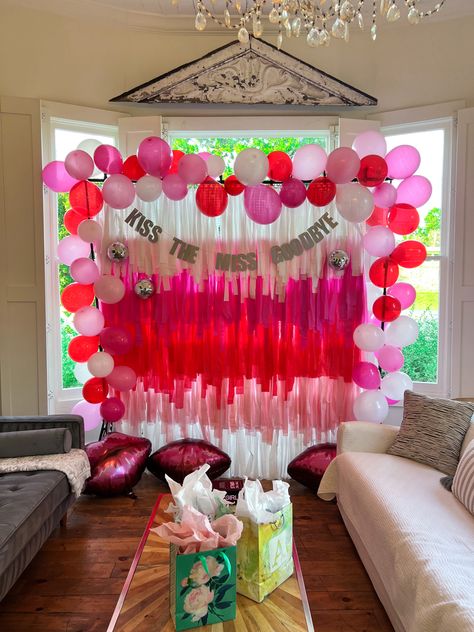 Kiss The Miss Goodbye Bridal Shower Party Ideas, Kiss The Miss Goodbye Bachelorette Decor, Kiss Balloons, Backdrop Bachelorette Party, Kiss The Miss Goodbye Bachelorette, Bachelorette Party Backdrop, Hot Pink Decor, Kiss The Miss Goodbye, Bachelorette Cookies