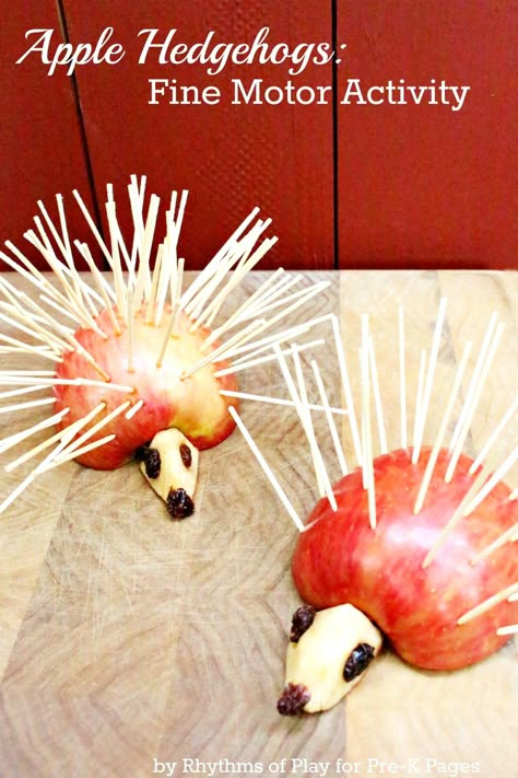 Apple Hedgehogs Fine Motor Activity for preschool - Includes facts about hedgehogs to teach a lesson as well! Apples Kindergarten, Preschool Apple Theme, Apple Lessons, Apple Preschool, Fine Motor Activity, Apple Activities, Preschool Fine Motor, Apple Theme, Christmas Tree Crafts