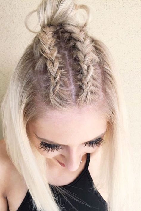 You need to see these simple braids for short hair we have collected. They are the perfect upgrade of your short hair and the look you get is dazzling. Trendy We Fryzurach, Short Braids, Penteado Cabelo Curto, Easy Braids, Braids For Short Hair, Shoulder Length Hair, Stylish Hair, Short Hairstyles For Women, Hair Looks