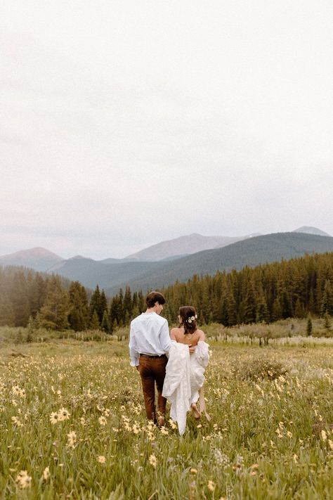 Farm Elopement, Elopement Timeline, Idaho Elopement, Travel Elopement, Elopement Details, Denver Elopement, Elopement Destinations, Boho Elopement, Outdoor Elopement