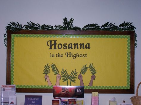 Palm Sunday - Hosanna in the Highest Palm Sunday Bulletin Board, Hosanna Craft Palm Sunday, Palm Sunday Sunday School Lesson For Kids, Palm Sunday Journaling, Hossana Jesus Palm Sunday, Sunday School Palm Sunday, Easter Church Bulletin Boards, Hosanna In The Highest, Easter Bulletin Boards