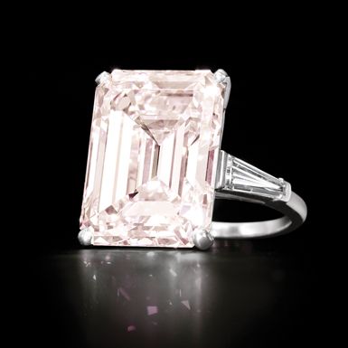 13.19 carat emerald-cut light pink diamond originally from Cartier. To be sold at Sotheby's in Hong Kong in October. Fancy Light, Emerald Cut Engagement, Emerald Engagement Ring Cut, Jewelry Appraisal, Engagement Ring Cuts, Bling Rings, Dream Jewelry, Pink Diamond, Blue Diamond