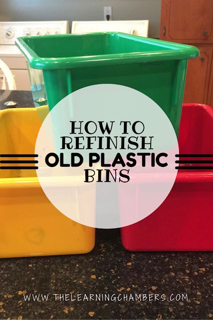 Monday Made- It {Refinish Old Plastic Bins} - The Learning Chambers Painting Plastic Bins, Upcycle Toys, Toy Bin Organizer, Spray Paint Plastic, Paint Plastic, Book Bins, Diy Spray Paint, Paint Storage, Toy Bins