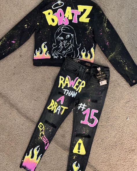 F A S H I O N 📸D E S I G N E R on Instagram: “Custom BRATS jacket and pants 😍😍 #custom #custommade #explorepage #explore #viral #custompants #customclothing” Custom Birthday Outfits, Birthday Pants, 16 Outfits, Senior Jeans, Sweet 16 Outfits, 22 Birthday, Pants Custom, Cute Birthday Outfits, Birthday Party For Teens