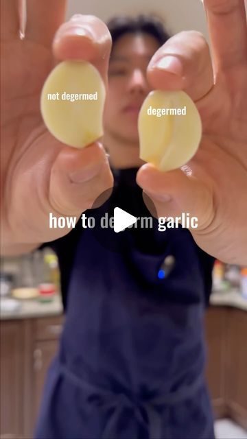 Steven Gao on Instagram: "more random culinary techniques, and today we are learning about degerming garlic! I’ve had to do this a few times and thought it was interesting learning the reasoning behind why we would choose to degerm a garlic vs not. hope you all learn something from this video and enjoy. as always if you have any questions feel free to comment below or message me directly!

#reels #culinary #culinaryarts #chef #food #cook #cooking #learn #learntocook #knifeskills #technique #garlic #degerm #michelin" Eating Raw Garlic, Garlic Benefits, Garlic Uses, Culinary Techniques, Raw Garlic, Chef Food, Instant Recipes, Nutrition Labels, Health Risks