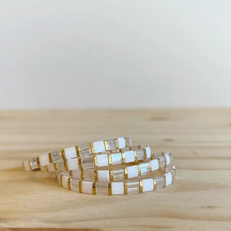 Crystal Tila Stretch Bracelet Stretch Bracelet Stackable - Etsy Tila Bracelets, Miyuki Bracelet, Jewerly Beads, Bracelet Minimalist, Small Bracelets, Beaded Bracelet Patterns, Mesa Az, Earring Display, Stackable Bracelets