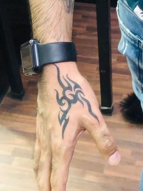 Best Hand Tattoos Men Design, Neotribal Tattoo Design Hand, Tattoo Ideas For Men Hand, Small Tattoo Placement Ideas, Small Tattoo Design, Small Tattoos Ideas, Husband Tattoo, Tattoo Placement Ideas, Tattoo Design For Hand