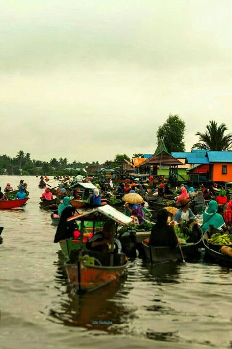 Floating Market # Banjarmasin #South Kalimantan, Indonesia South Kalimantan, Floating Market, Jakarta, Floating, Indonesia, Marketing, Building, Art