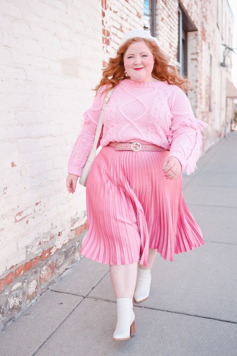 A Pretty in Pink Outfit for the Spring Transition - With Wonder and Whimsy Plus Pink Outfits, Glam Pink Outfits, Barbiecore Aesthetic Outfit Plus Size, Plus Size Unique Fashion, Romantic Pink Outfit, Casual Girly Outfits Plus Size, Feminine Style Plus Size, Pink Outfits Midsize, Plus Size Princess Aesthetic