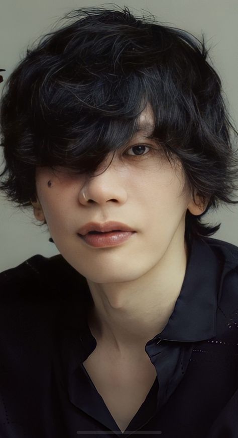 Kenshi Yonezu, Boy Idols, Stage Actor, Rap Battle, Japanese Boy, Face Men, Cut My Hair, Japanese Artists, Singer Songwriter