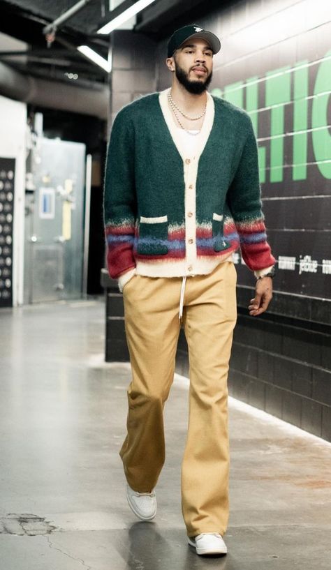 Nba Players Outfits, Nba Fashion, Jayson Tatum, Mens Fashion Streetwear, Cardigan Fashion, Athletic Outfits, Nba Players, Mens Streetwear, Streetwear Fashion