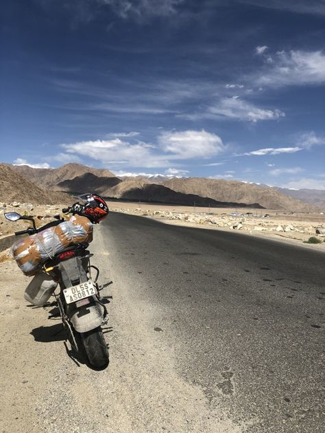 Ladakh Bike Trip Photography, Ladakh Aesthetic, Ladakh Bike Trip, Motorcycle Road Trip, Travel Pose, Bike Trip, Dream Trips, Leh Ladakh, Bike Photography