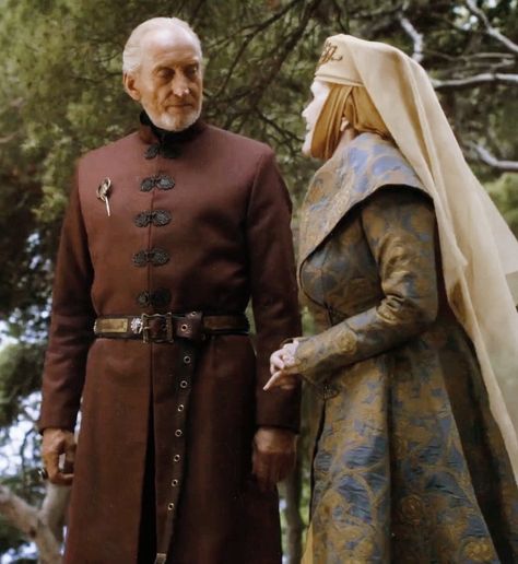 Tywin Lannister Art, Lannister Family, Lady Olenna, Game Of Thrones Lannister, Lannister Art, Tywin Lannister, Art Studio Room, Falling Kingdoms, Game Of Throne