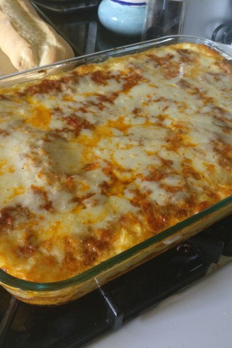 Lazana Recipes, Chicken Lasagna Recipe Healthy, Lasagna Recipe With Ricotta Spinach, Ground Chicken Lasagna, Lasagna Recipe Healthy, Healthy Ground Chicken, Lasagne Pasta, Homemade Lasagna Recipe, Healthy Lasagna Recipes