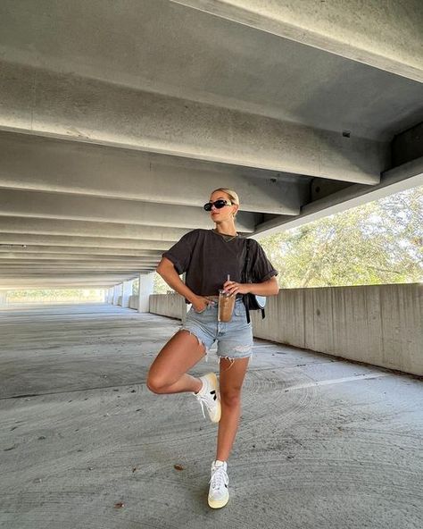 VANESSA FERRAIOLO on Instagram: "One thing about me…I’d rather wear jeans over shorts any day, but these aren’t too bad Top: @girl.dangerousla (linked on my LTK) Shorts: @agolde (linked on my LTK) Sneakers: @veja (Iinked on my LTK) Sunnies: @versace (linked on my LTK) Jewelry: @mirandafrye & @cuffedbynano (linked on my LTK)" Veja Sneakers Outfit Summer, Jean Shorts And Sneakers Outfit, Outfit Short Jean, Banff Outfits, Summer Sneakers Outfit, Shorts And Sneakers Outfit, Jean Shorts Outfit Summer Casual, Vanessa Ferraiolo, Short Jeans Outfit