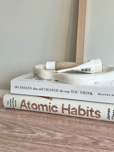 Reading Atomic Habits next 📖 This is your reminder that your success comes from your daily habits and routine 🤎 Our digital planners are the perfect way to stay on top of your daily routine, track habits, and tackle your to do lists. Habit Tracking Aesthetic, Daily Routine Aesthetic Pictures, Daily Habits Aesthetic, Wellness Habits Aesthetic, Daily Productive Routine, Atomic Habits Aesthetic, Good Habits Aesthetic, Atomic Habits Book Aesthetic, Productive Girl Era