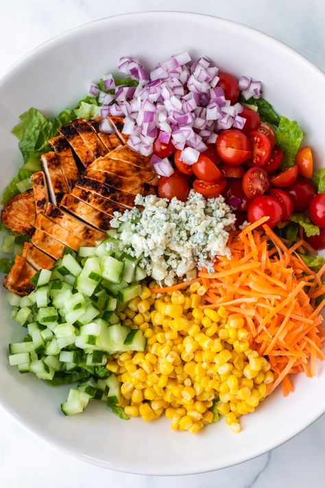 Buffalo Salad, Big Salad Recipes, Crunchy Toppings, Chicken Salad Ingredients, Homemade Greek Yogurt, Easy Buffalo Chicken, Creamy Ranch Dressing, Buffalo Chicken Salad, Big Salad