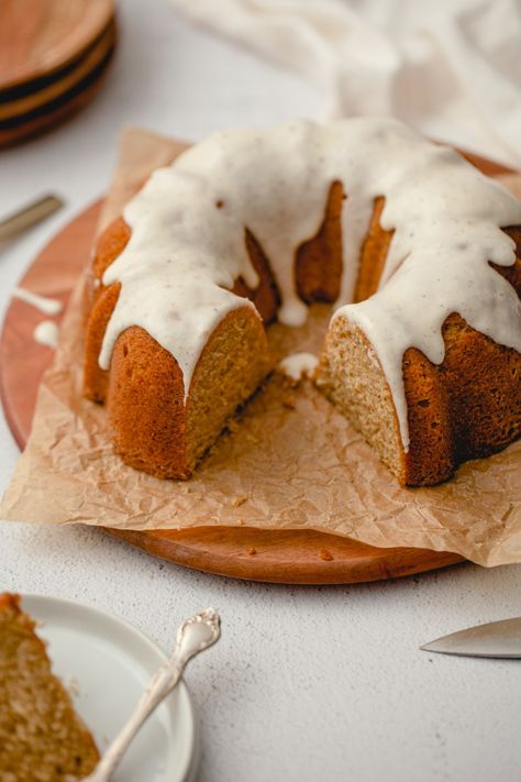 Maple Brown Butter Bundt Cake Brown Butter Bundt Cake, Maple Pecan Bundt Cake, Fall Bundt Cake, Butter Bundt Cake, Maple Cake, Cake For Breakfast, Maple Brown, Fall Flavors, Breakfast Cake