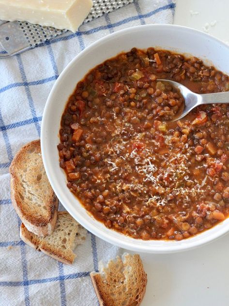 Italian Lentil Soup Recipe, Marcella Hazan, Health Cooking, African Cooking, Lentil Soup Recipes, Fall Soups, Lentil Recipes, Lentil Soup, Seasonal Recipes