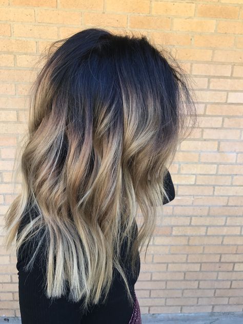 Root Melt Brunette, Root Melt Brunette To Blonde, Root Balayage, Root Melt, Color Melt, Brunette Balayage, Shadow Root, Brunette Balayage Hair, Balayage Hair Blonde