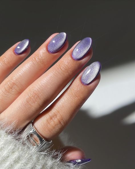 Some nail inspo for October, with tutorials 🍂💟🩸🕸️ @kiaraskynails ___ #nailart #fallnails #halloweennails #velvetnails #nailinspo #almondnails #nailsofinstagram #prettynails #cutenails #kiaraskynails Christmas Purple Nails, Purple Nails Almond, Purple Winter Nails, Trendy Winter Nails, Purple Chrome Nails, Teen Nails, Velvet Nails, January Nails, Short Gel Nails