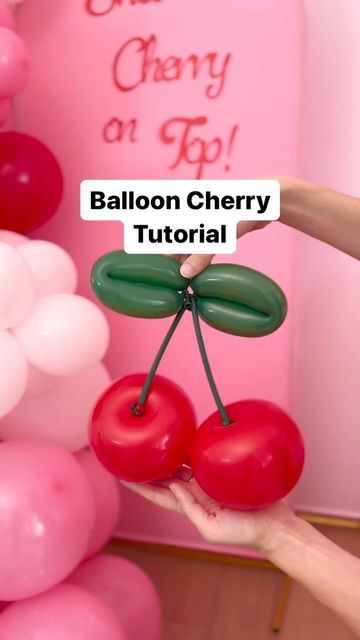 It Balloon, Balloon Shop, Balloon Diy, Entertaining Ideas, Party Balloons, Themed Party, Balloon Decorations, Party Themes, Do It