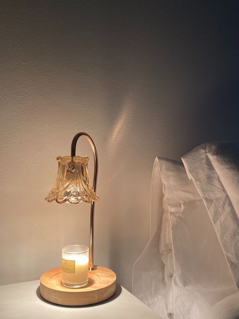 Dim Lamp Aesthetic, Candle Light Warmer, Lamps Aesthetic Vintage, Candle Bedside Table, Nightstand Lamp Aesthetic, Candle Warming Lamp, Vintage Nightstand Lamp, Candle Warmer Lamp Aesthetic, Cozy Bedside Table